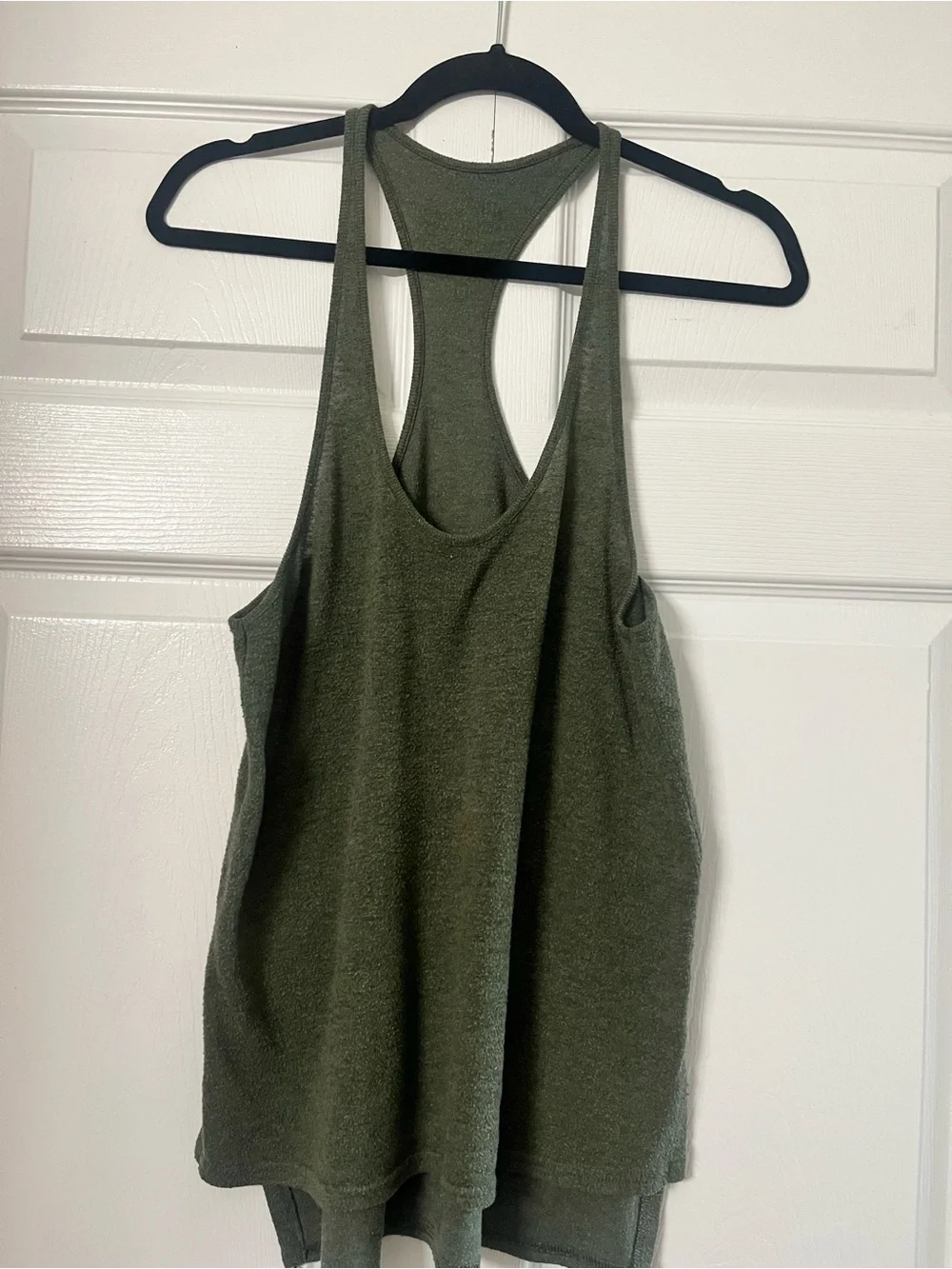 ALO Yoga women’s Olive Tank with Racerback
